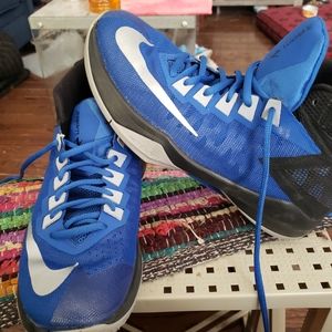Nike Zoom devosion. Mens 6.5.  Great condition.